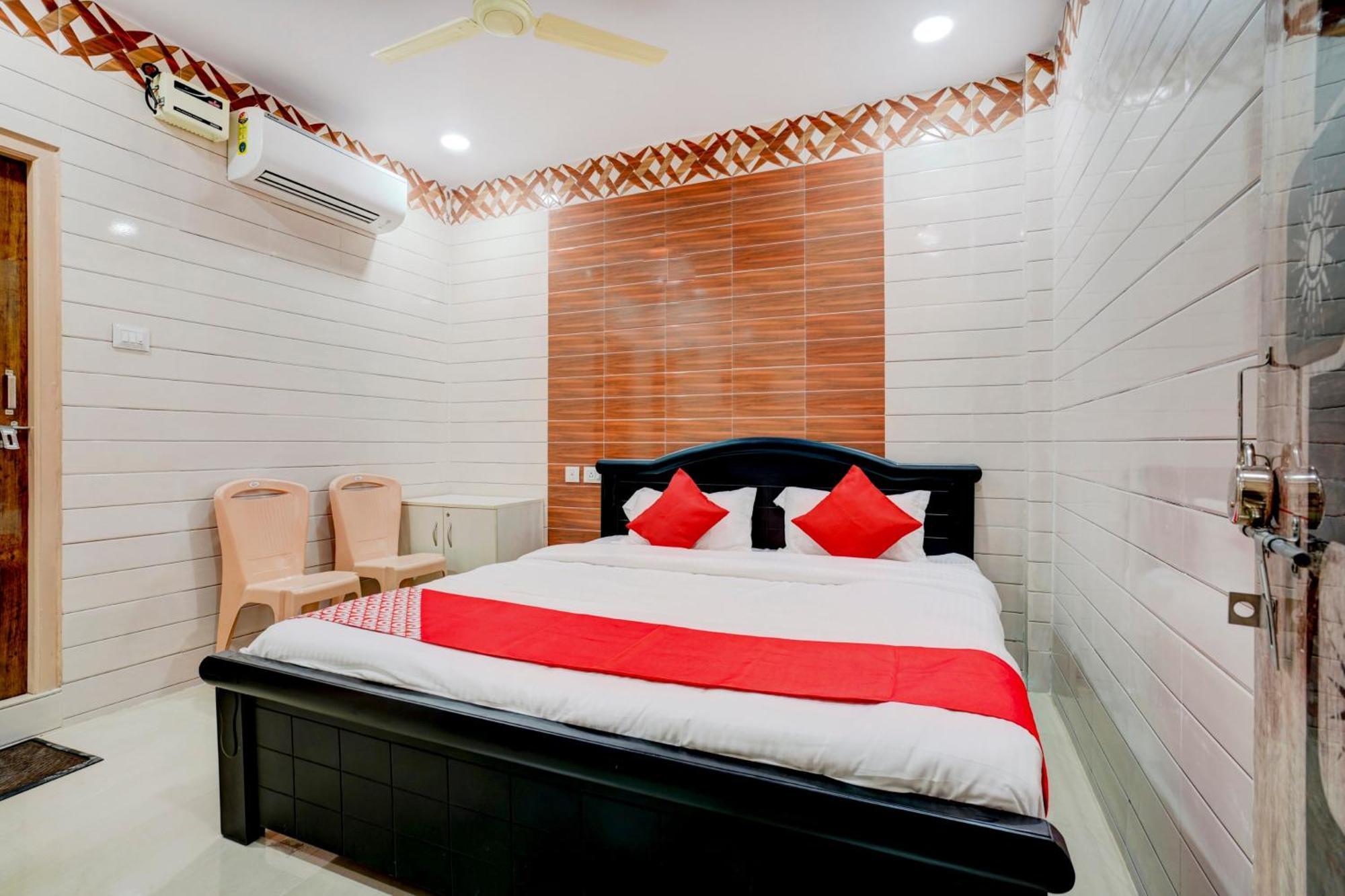Hotel O Aroma Classic Near Nampally Main Railway Station Hyderabad Eksteriør bilde
