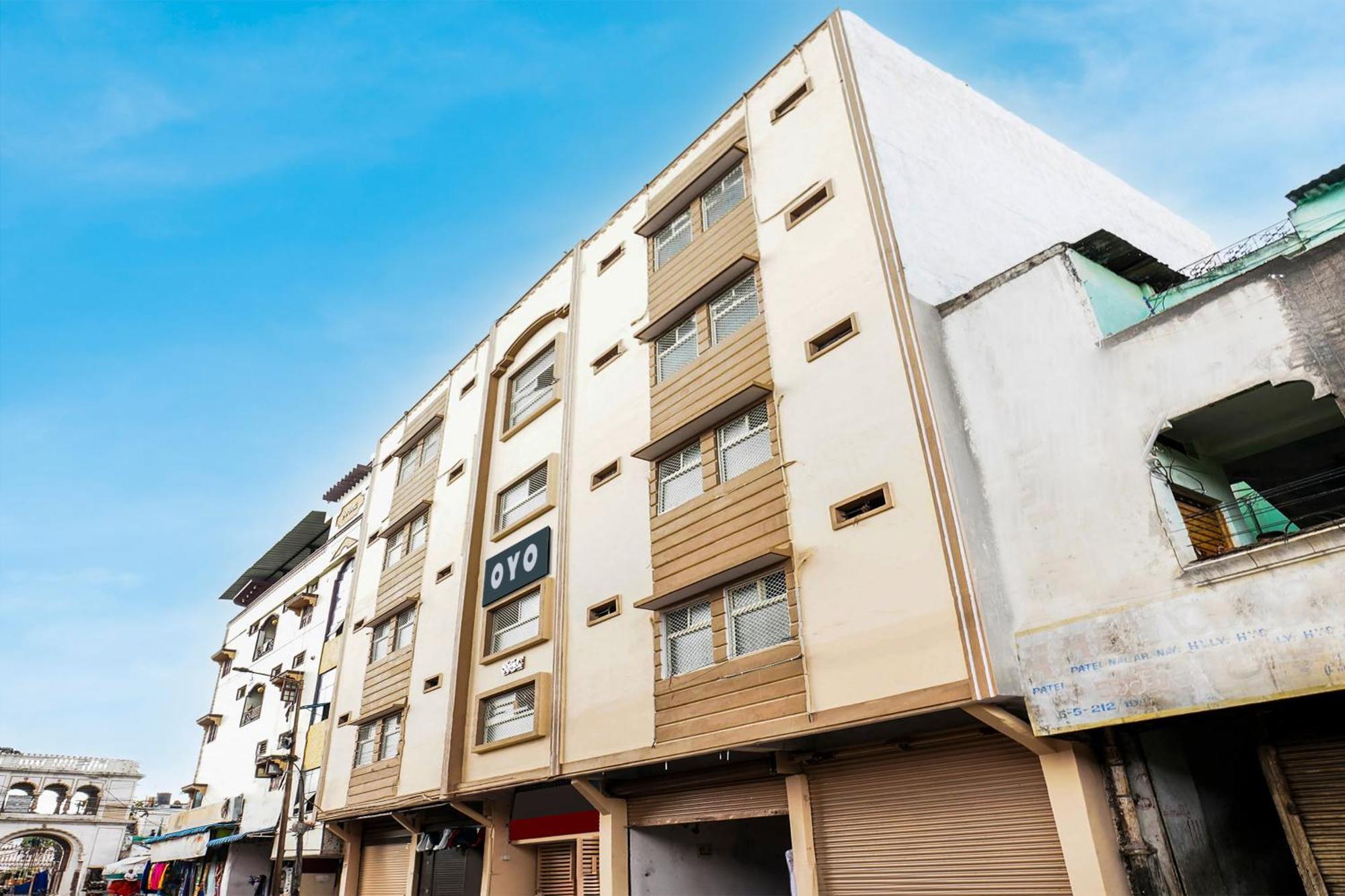Hotel O Aroma Classic Near Nampally Main Railway Station Hyderabad Eksteriør bilde
