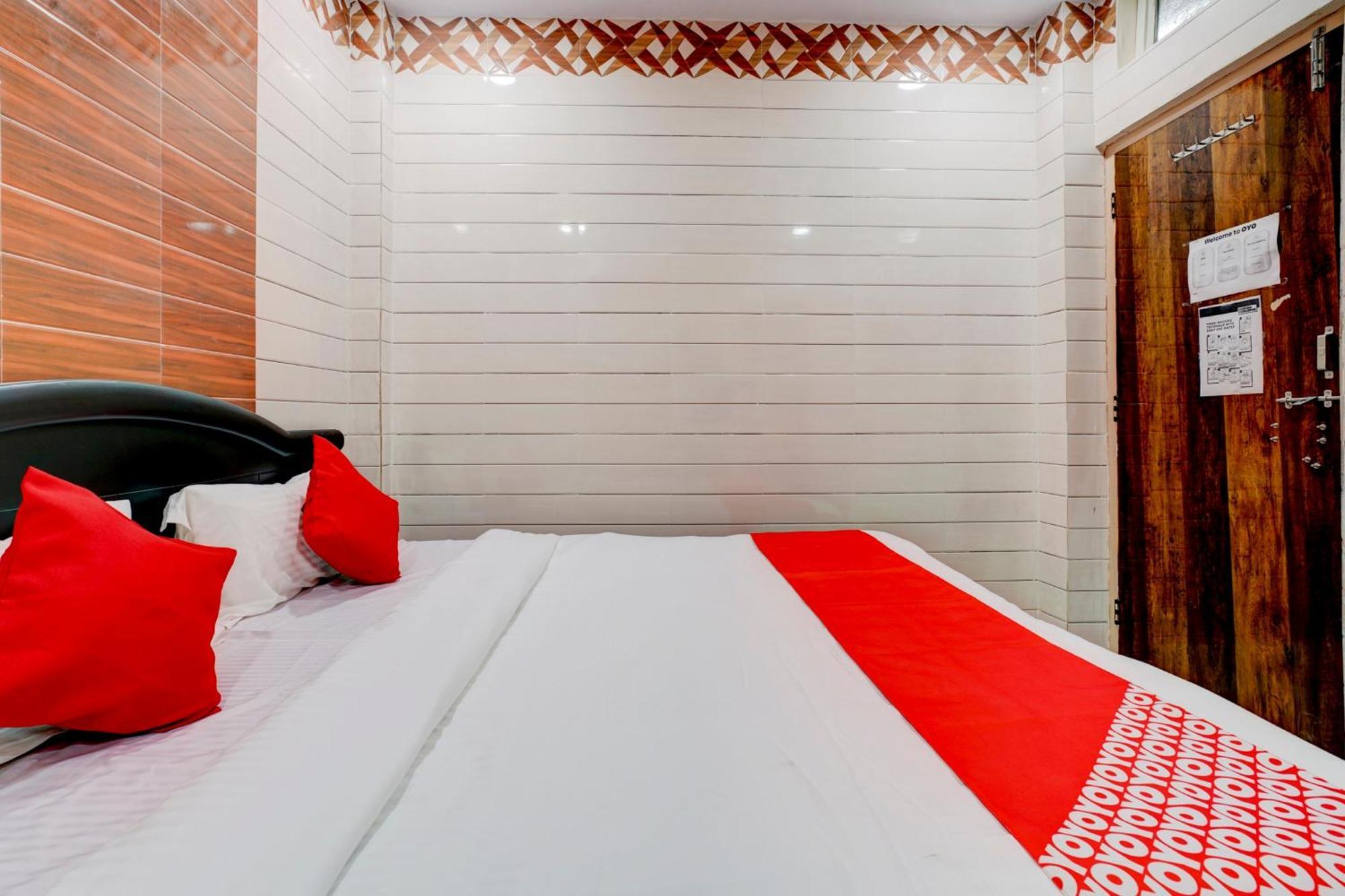 Hotel O Aroma Classic Near Nampally Main Railway Station Hyderabad Eksteriør bilde